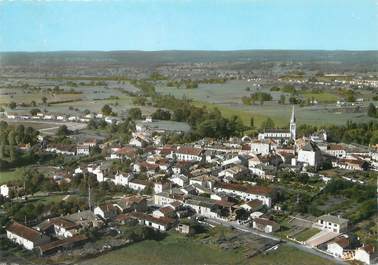 / CPSM FRANCE 24 "La Roche Chalais, vue  générale aérienne"