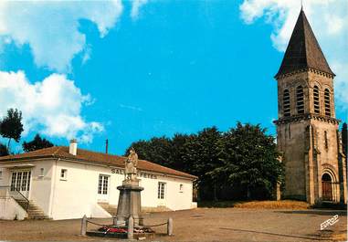 / CPSM FRANCE 24 "Saint Barthélémy de Bellegarde, la place"