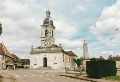 / CPSM FRANCE 25 "Arc et Senans, l'église et le monument aux morts"