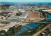 25 Doub / CPSM FRANCE 25 "Sochaux Montbéliard, vue aérienne les usines Peugeot"