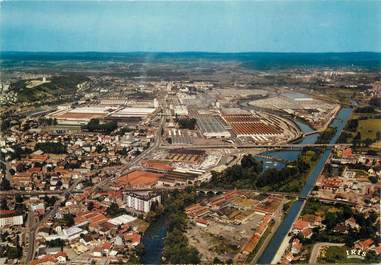 / CPSM FRANCE 25 "Sochaux, les usines Peugeot"