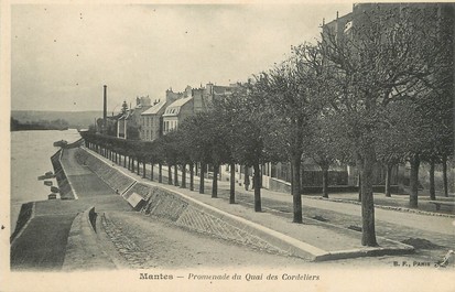 / CPA FRANCE 78 "Mantes, promenade du quai des Cordeliers"