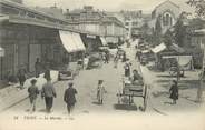 03 Allier / CPA FRANCE 03 "Vichy, le marché"
