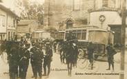 Militaire CPA MILITAIRE "Autobus parisiens servant au ravitaillement"