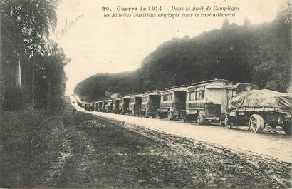 CPA MILITAIRE "Autobus parisiens dans la foret de Compiègne"