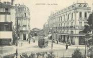 16 Charente / CPA FRANCE 16 "Angoulême, rue des Halles"