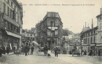 / CPA FRANCE 16 "Angoulême, A l'Eperon, rampes d'Aguesseau et de la corderie"