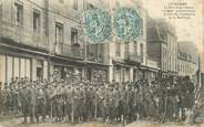 22 Cote D'armor / CPA FRANCE 22 "Guincamp, la rue Notre Dame" / MILITAIRES