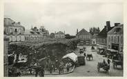 45 Loiret / CPSM FRANCE 45 "Saint Benoit sur Loire, les marchés aux fromages"