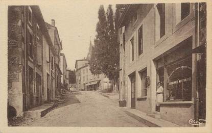 / CPA FRANCE 26 "Châteuneuf de Galaure, une rue conduisant à l'église"