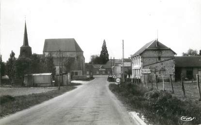 / CPSM FRANCE 45 "Chambon la Forêt, route de Nibelle"