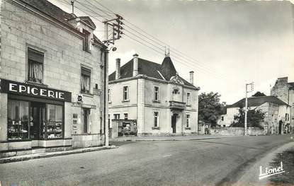 / CPSM FRANCE 49 "Souzay, centre du Bourg, la mairie"