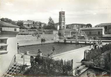 / CPSM FRANCE 26 "Valence, la piscine "