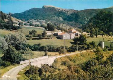 / CPSM FRANCE 26 "Valdrome, le hameau du Pauvret"