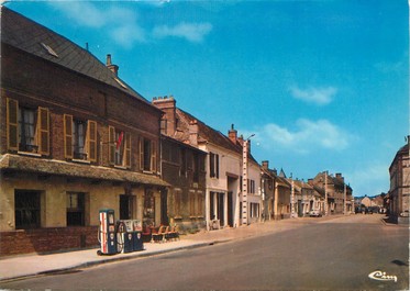 / CPSM FRANCE 27 "Garennes sur Eure, le bourg"