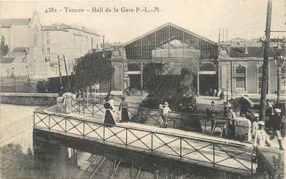 / CPA FRANCE 83 "Toulon, hall de la gare"