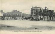 59 Nord / CPA FRANCE 59 "Roubaix, les halles centrales et le bld Gambetta"