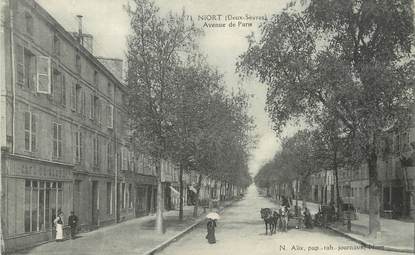 / CPA FRANCE 79 "Niort, av de Paris"