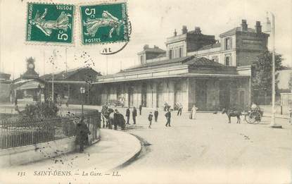 / CPA FRANCE 93 "Saint Denis, la gare "