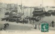 50 Manche / CPA FRANCE 50 "Cherbourg, l'avant port"