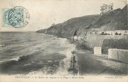 / CPA FRANCE 50 "Granville, le rocher des anglais et la plage" / AMBULANT