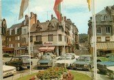 27 Eure / CPSM FRANCE 27 "Pont Audemer, place Victor Hugo"