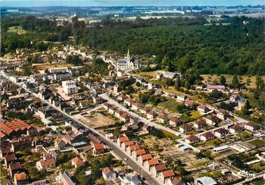 / CSPM FRANCE 76 "Gruchet Le Valasse, vue générale aérienne"