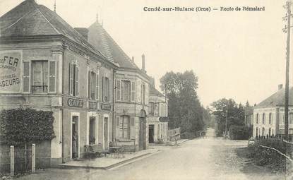 / CPA FRANCE 61 "Condé sur Huisne, route de Rémalard"
