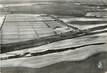 / CPSM FRANCE 30 "Aigues Mortes, vue aérienne sur les salins"