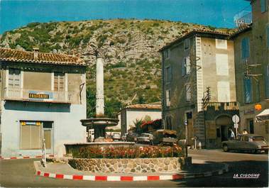 / CPSM FRANCE 30 "Anduze, la place et la fontaine Pradier"