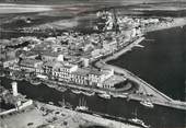 30 Gard / CPSM FRANCE 30 "Le Grau du Roi, vue aérienne sur le Vidourle et la rive gauche"