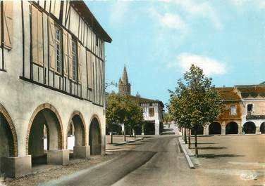 / CPSM FRANCE 31 "Saint Sulpice sur Lèze, ancienne maison d'Alphonse de Poitiers"