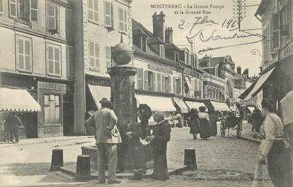 / CPA FRANCE 77 "Montereau, la grosse pompe et la grande rue"