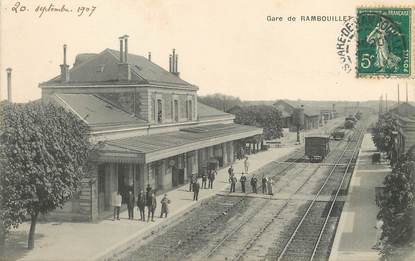 / CPA FRANCE 78 "Gare de Rambouillet"