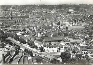 / CPSM FRANCE 76 "Petit Quevilly, les barrières avenue Jean Jaurès"