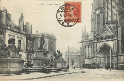 / CPA FRANCE 57 "Metz,  Place d'Armes"