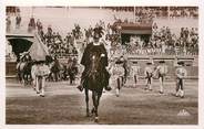 Theme CPSM CORRIDA "Course de taureaux, le défilé des quadrillés"