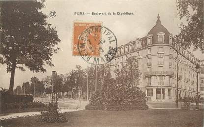 / CPA FRANCE 51 "Reims, bld de la république"