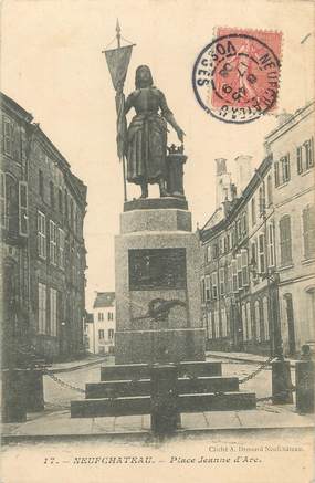 / CPA FRANCE 88 "Neufchâteau, place Jeanne d'Arc "