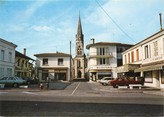 33 Gironde / CPSM FRANCE 33 "Salles, place de l'église"