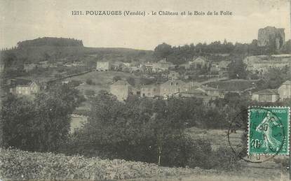 / CPA FRANCE 85 "Pouzauges, le château et le bois de la Folie"