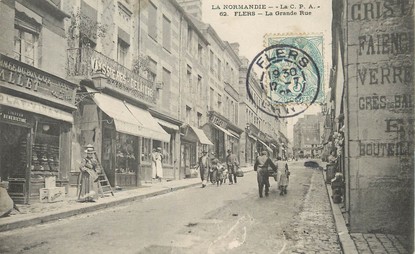 / CPA FRANCE 61 "Flers, la grande rue "