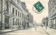 86 Vienne / CPA FRANCE 86 "Poitiers, rue Victor Hugo et la préfécture"