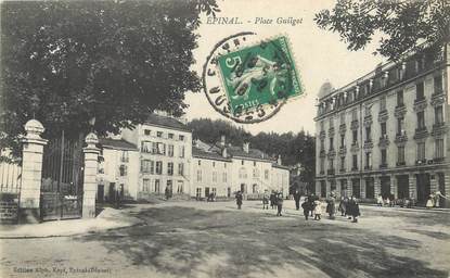 / CPA FRANCE 88 "Epinal, place Guilgot"