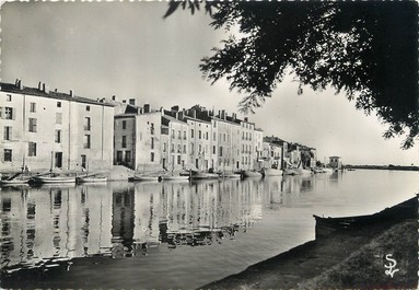 / CPSM FRANCE 34 "Agde, le port de pêche"