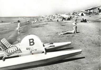 / CPSM FRANCE 34 "Carnon plage, la plage et ses plasirs"