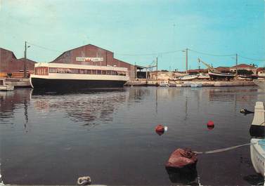 / CPSM FRANCE 34 "Sète, resto Routier, la péniche"