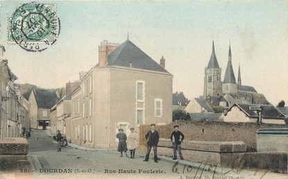 / CPA FRANCE 91 "Dourdan, rue Haute Foulerie"