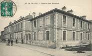 17 Charente Maritime / CPA FRANCE 17 "La Pallice, caserne des douanes"