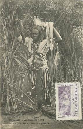 / CPA FRANCE 44 "Exposition de Nantes 1904, le village noir, danseur guerrier"